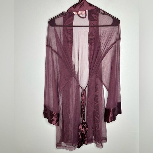 Victoria’s Secret Sexy Vintage Satin Silk Trim Mesh See through Robe One size - Picture 2 of 4
